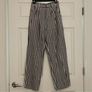 Le Lis Women’s Striped Pants